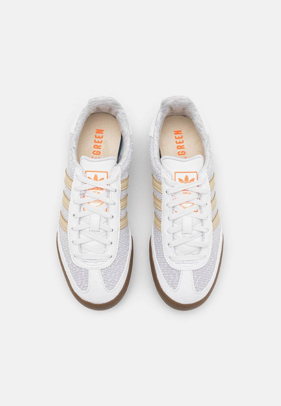 Фото № 4 с приближением к товару «‎Кроссовки Adidas SPAD115O12U-A11»