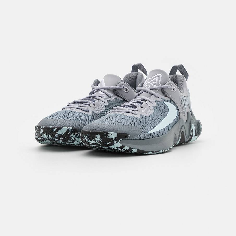 Фото № 2 с приближением к товару «‎Nike Giannis Immortality 2»
