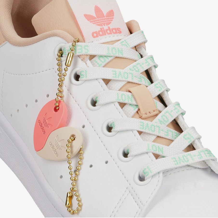 Фото № 5 с приближением к товару «‎Adidas Stan Smith W»