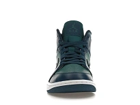 Фото № 2 с приближением к товару «‎Jordan 1 Mid»