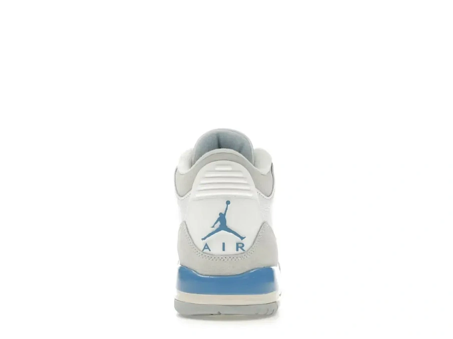 Фото № 4 с приближением к товару «‎Jordan 3 Retro»