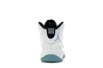 Jordan 11 Retro - 4