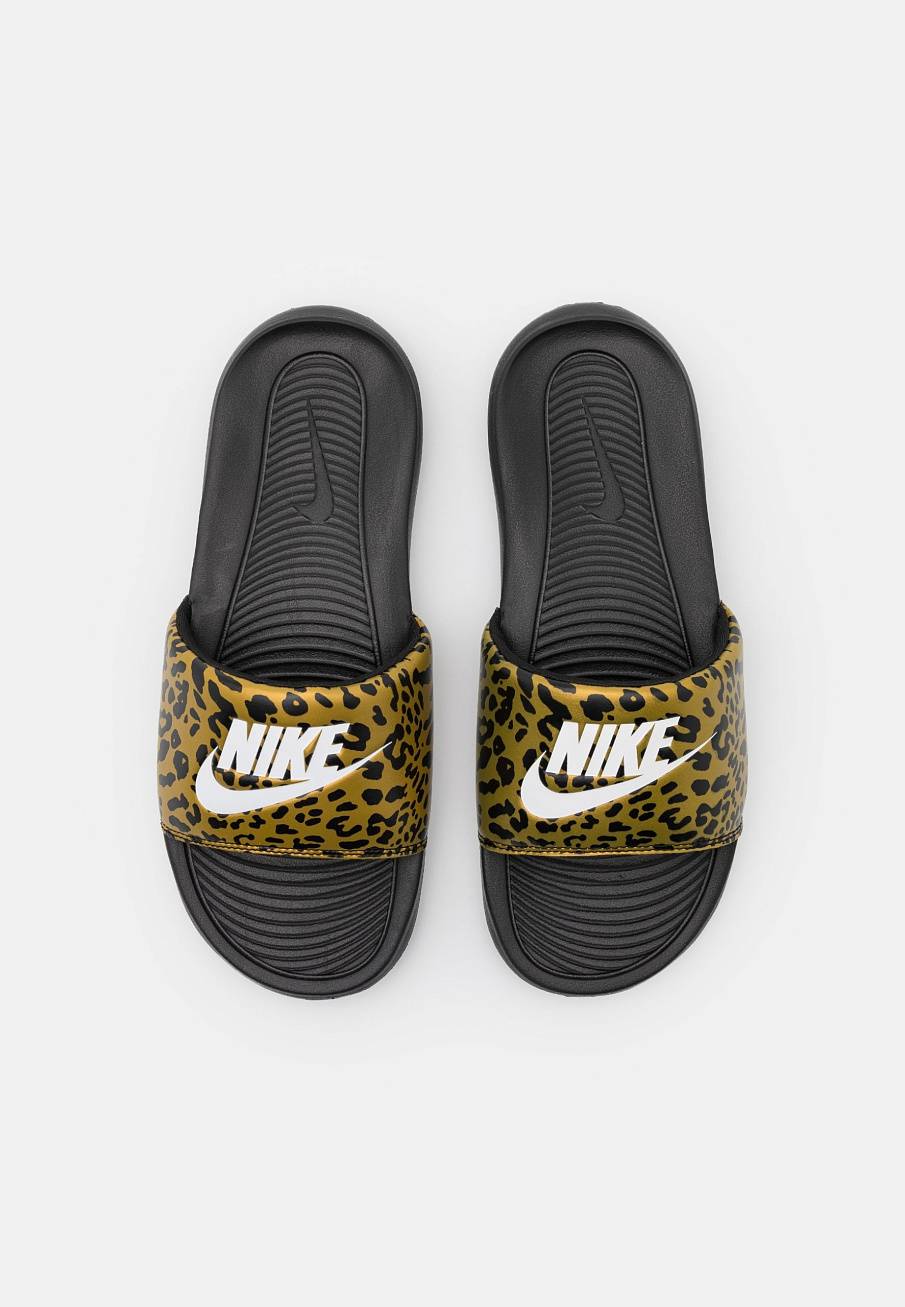 Фото № 5 с приближением к товару «‎Nike Victori One Slide Print»