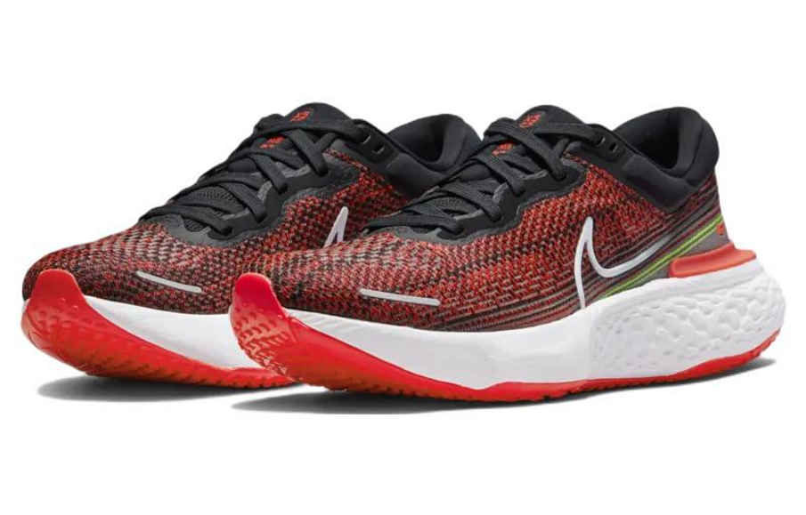 Фото № 3 с приближением к товару «‎Nike ZoomX Invincible Run Flyknit Low-Top Running Shoes RedWhiteBlack»