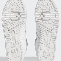 Фото № 3 с приближением к товару «‎Adidas Rivalry »