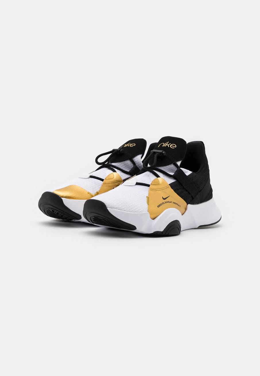 Фото № 2 с приближением к товару «‎Nike Superrep Groove»