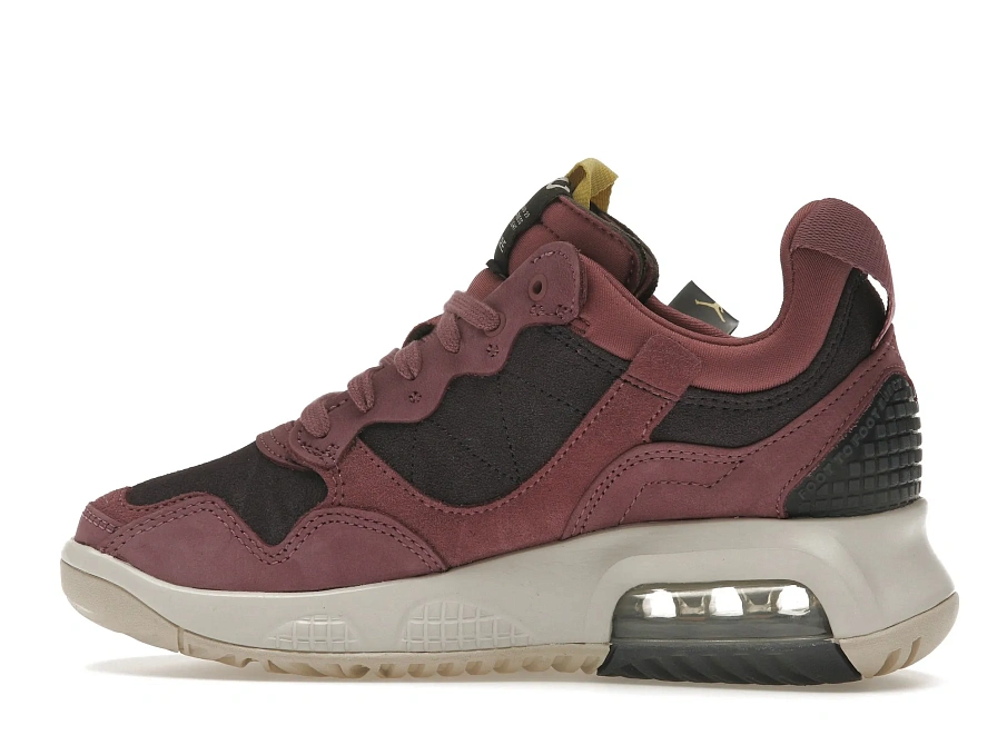 Фото № 5 с приближением к товару «‎Jordan MA2 Light Mulberry Cave Purple Off-Noir Saturn Gold »