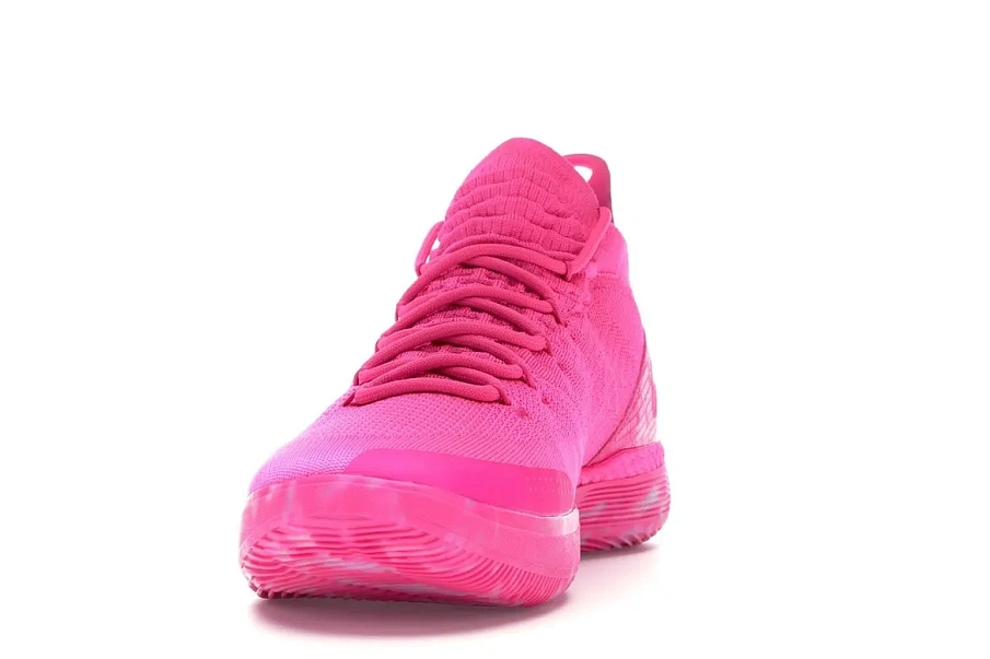 Фото № 2 с приближением к товару «‎Nike KD 11 Aunt Pearl»