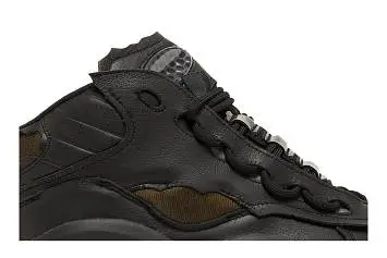 Maison Margiela x Reebok Question Mid Memory Of - Black - 3