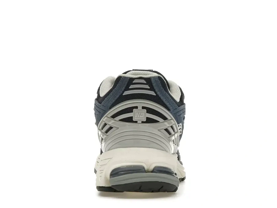 Фото № 4 с приближением к товару «‎New Balance 1906R»