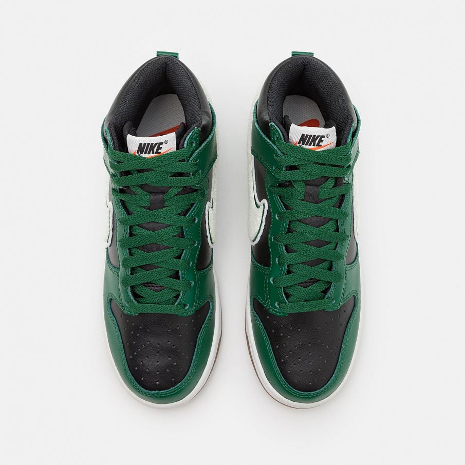 Фото № 4 с приближением к товару «‎Nike Dunk HI Retro »