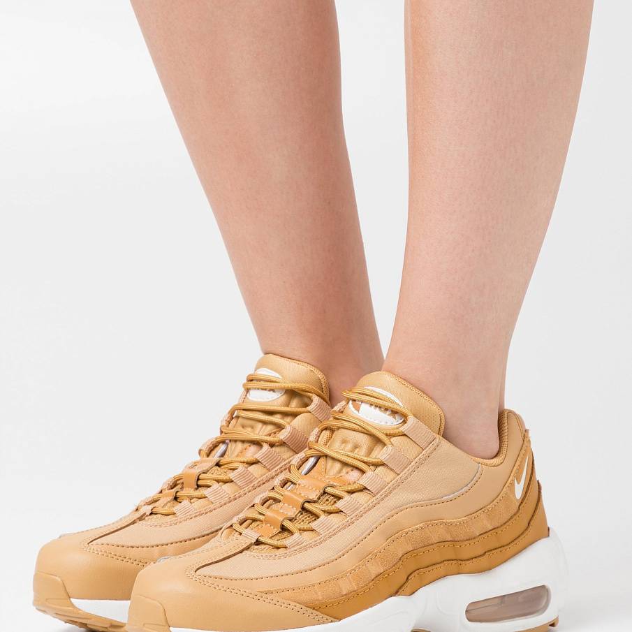 Фото № 1 с приближением к товару «‎Nike Air Max 95 »