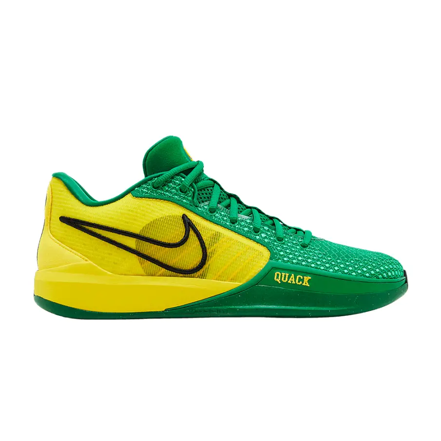 Фото № 1 с приближением к товару «‎Nike Women's Sabrina 1 Oregon Ducks (FQ3381-300)»