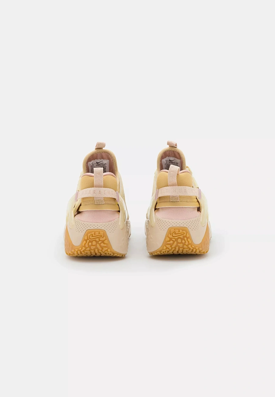 Фото № 4 с приближением к товару «‎AIR HUARACHE»