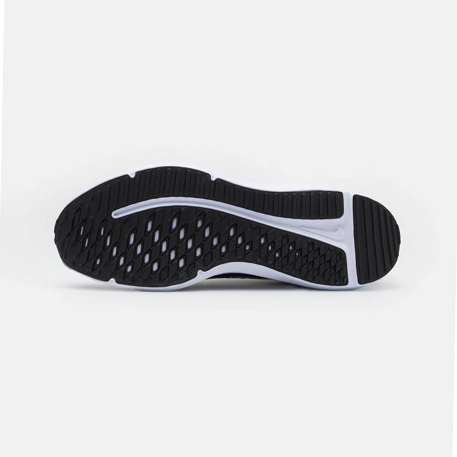 Фото № 5 с приближением к товару «‎Nike Downshifter 12»