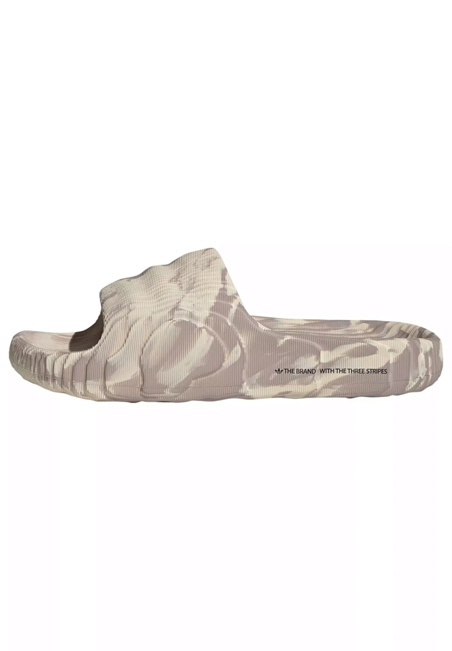 Фото № 1 с приближением к товару «‎ADILETTE 22 UNISEX»
