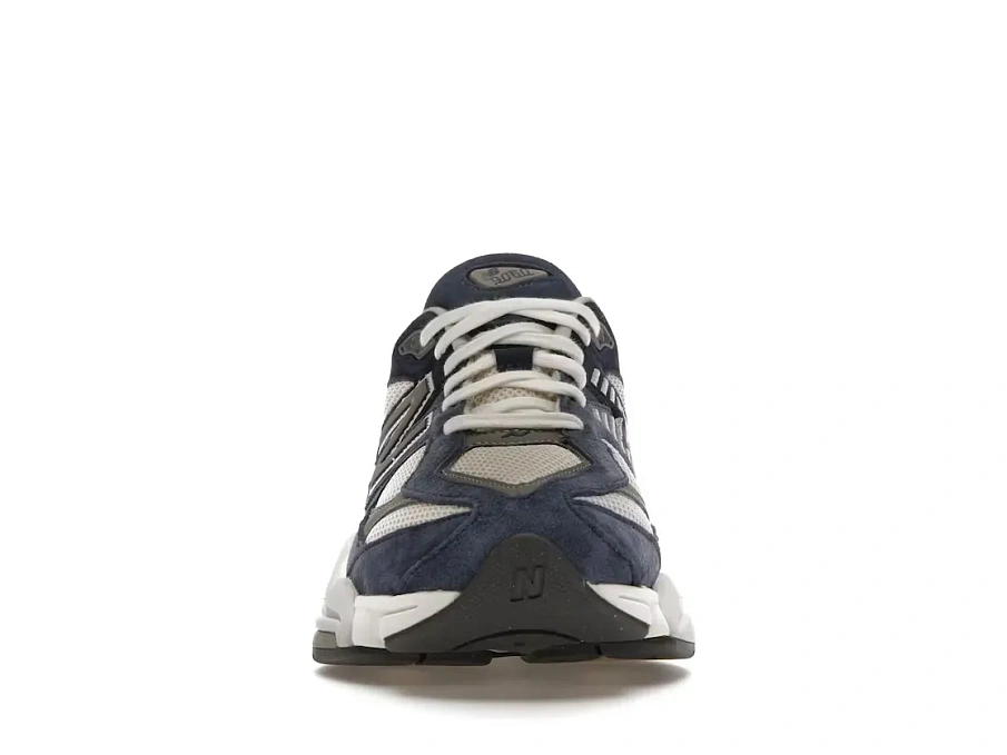 Фото № 2 с приближением к товару «‎New Balance 9060»