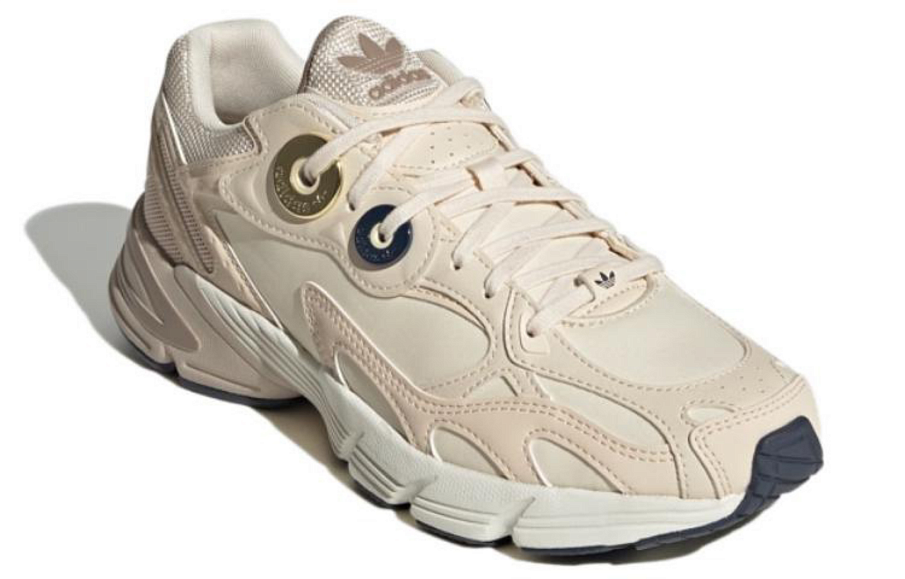 Фото № 3 с приближением к товару «‎ adidas originals Astir Sports Casual Shoes»