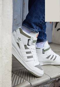 Фото № 3 с приближением к товару «‎Adidas Forum »