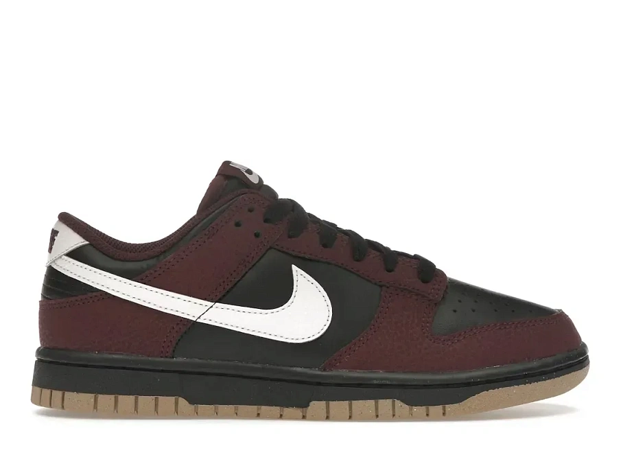 Фото № 1 с приближением к товару «‎Nike Dunk Low Next Nature»