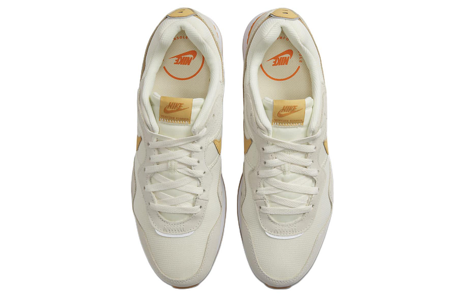 Фото № 4 с приближением к товару «‎ Nike Venture Runner Running shoes»