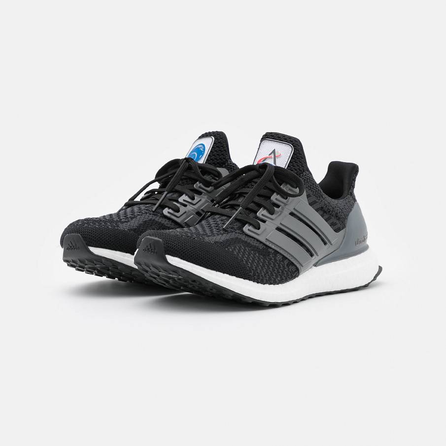 Фото № 2 с приближением к товару «‎Adidas Ultraboost Dna »