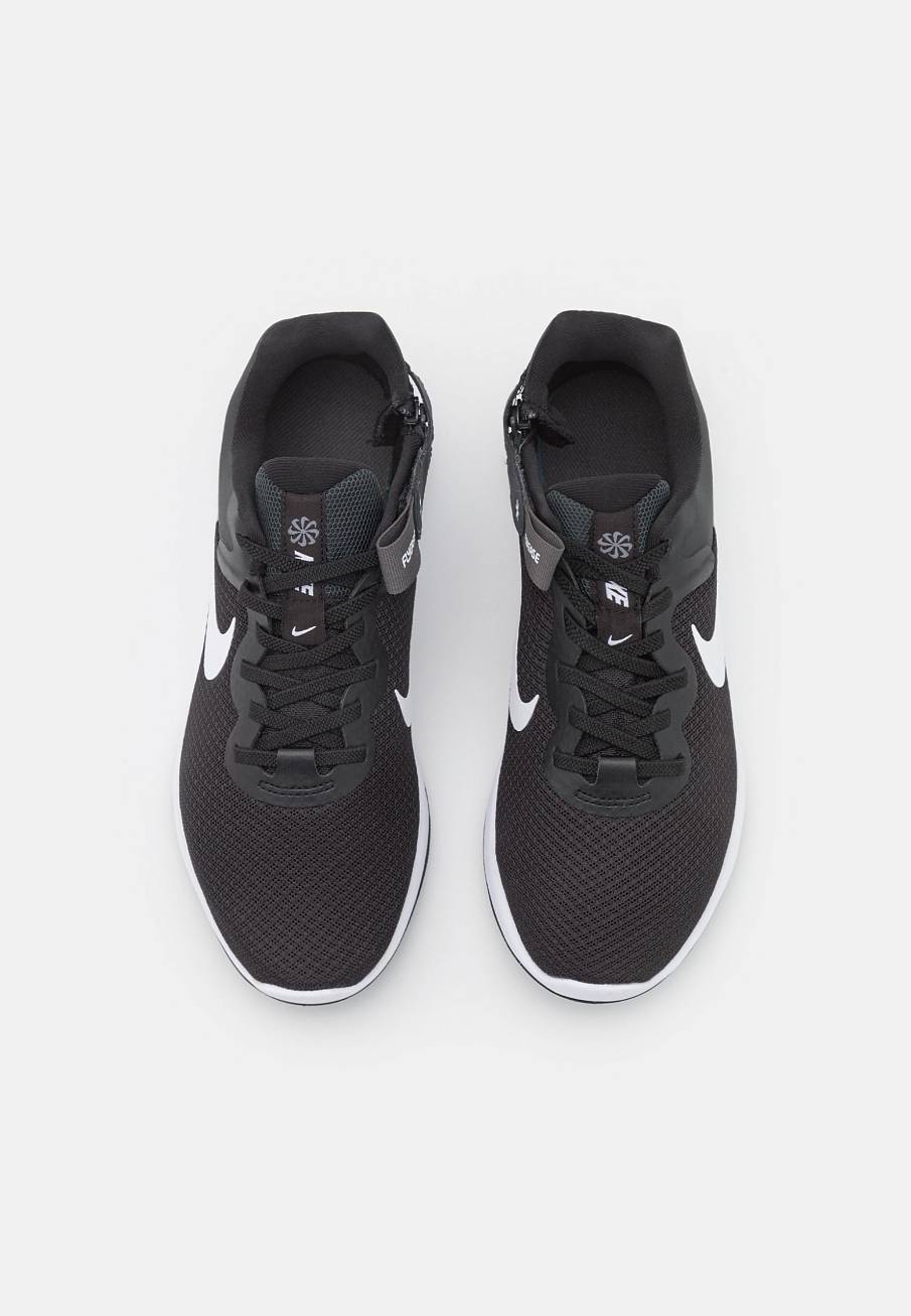 Фото № 4 с приближением к товару «‎Nike Revolution 6 Flyease Nn Wd»