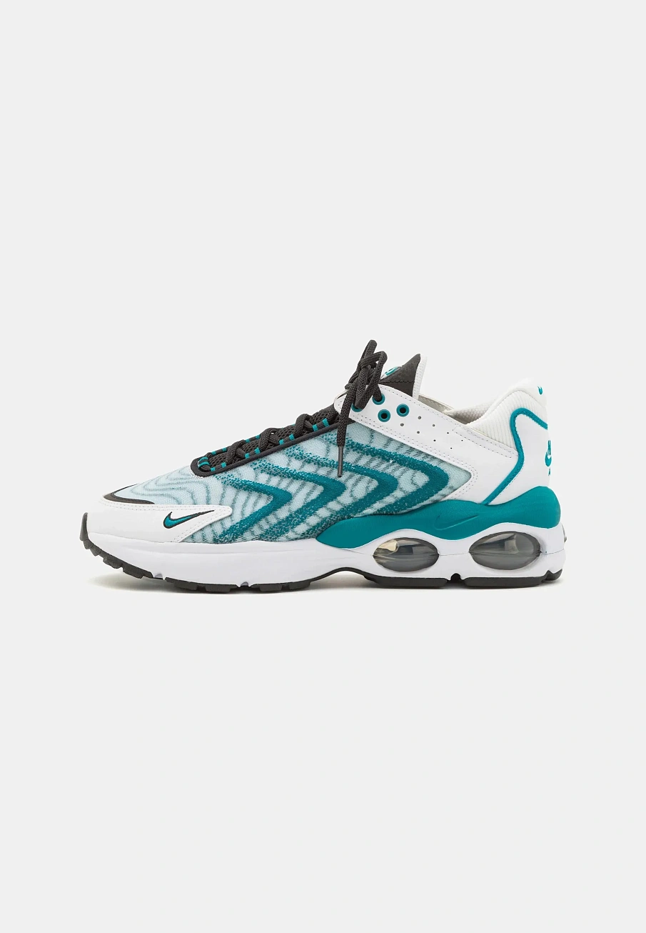 Фото № 1 с приближением к товару «‎AIR MAX TW NN »