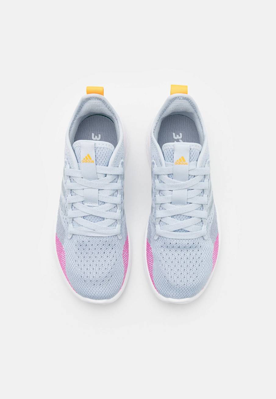 Фото № 4 с приближением к товару «‎Adidas 2.0 »