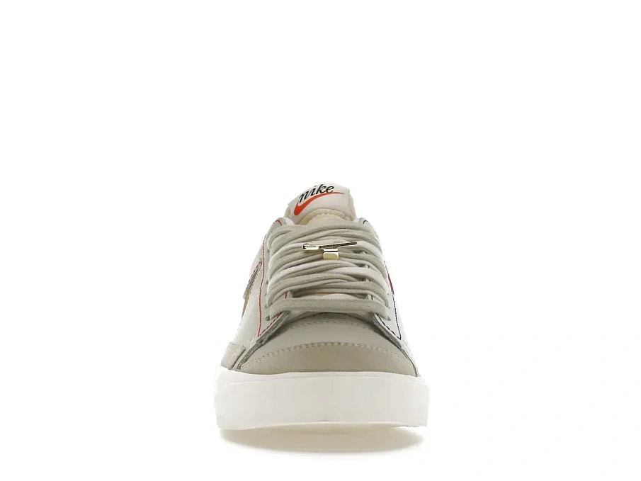 Фото № 2 с приближением к товару «‎Nike Blazer Low 77 Light Bone Removable Swoosh»