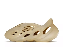 Фото № 4 с приближением к товару «‎adidas Yeezy Foam RNR Desert Sand»