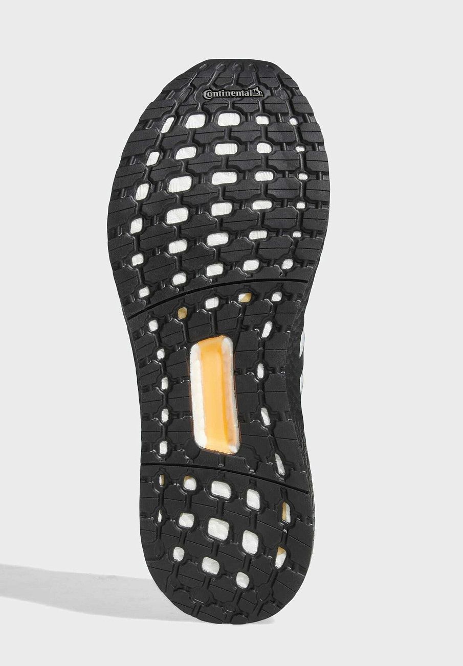 Фото № 5 с приближением к товару «‎Adidas Ultra Boost Dna Street »