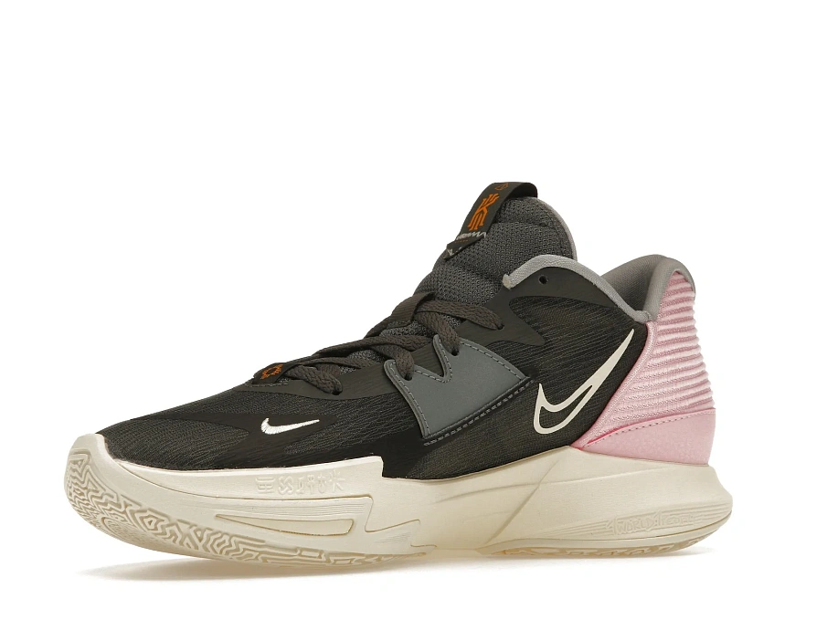 Фото № 3 с приближением к товару «‎Nike Kyrie 5 Low Iron Grey Coconut Milk»