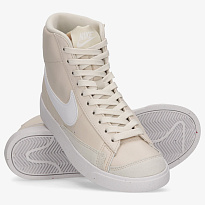 Фото № 3 с приближением к товару «‎Nike Blazer 77 Next Nature»