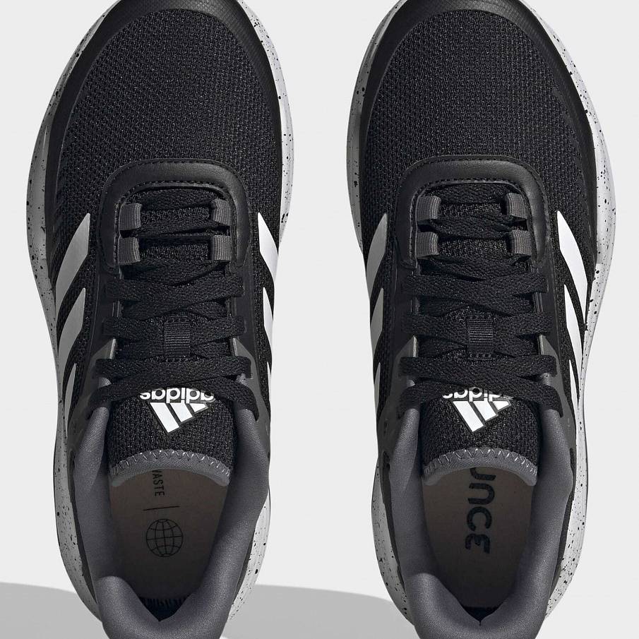 Фото № 3 с приближением к товару «‎Adidas Trainer»