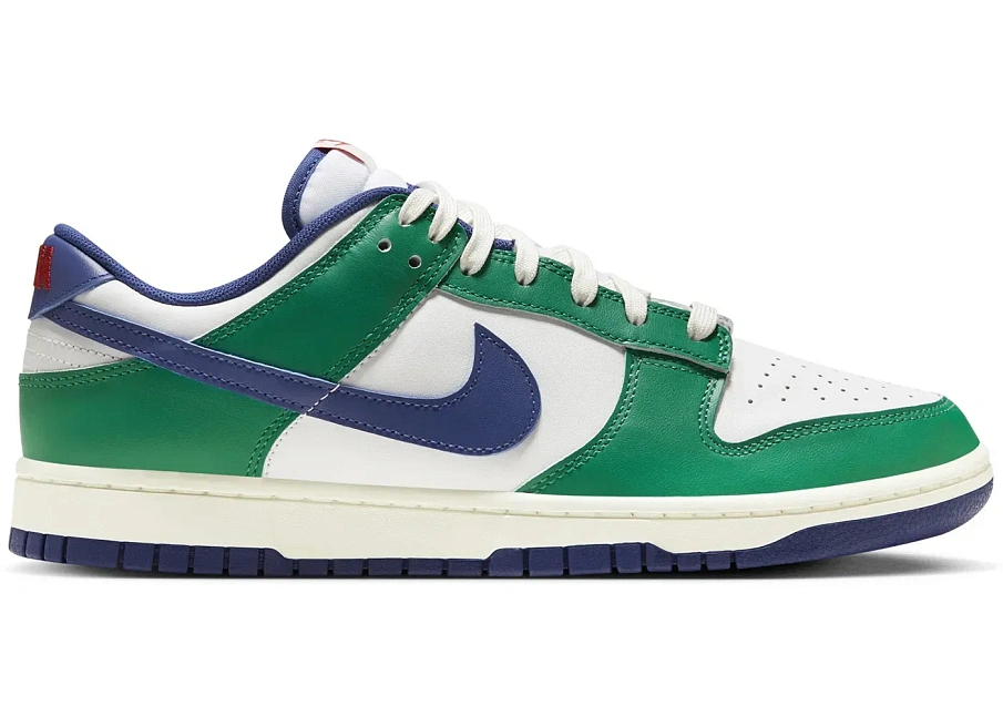 Фото № 1 с приближением к товару «‎Nike Dunk Low Retro Gorge Green Deep Royal Blue»