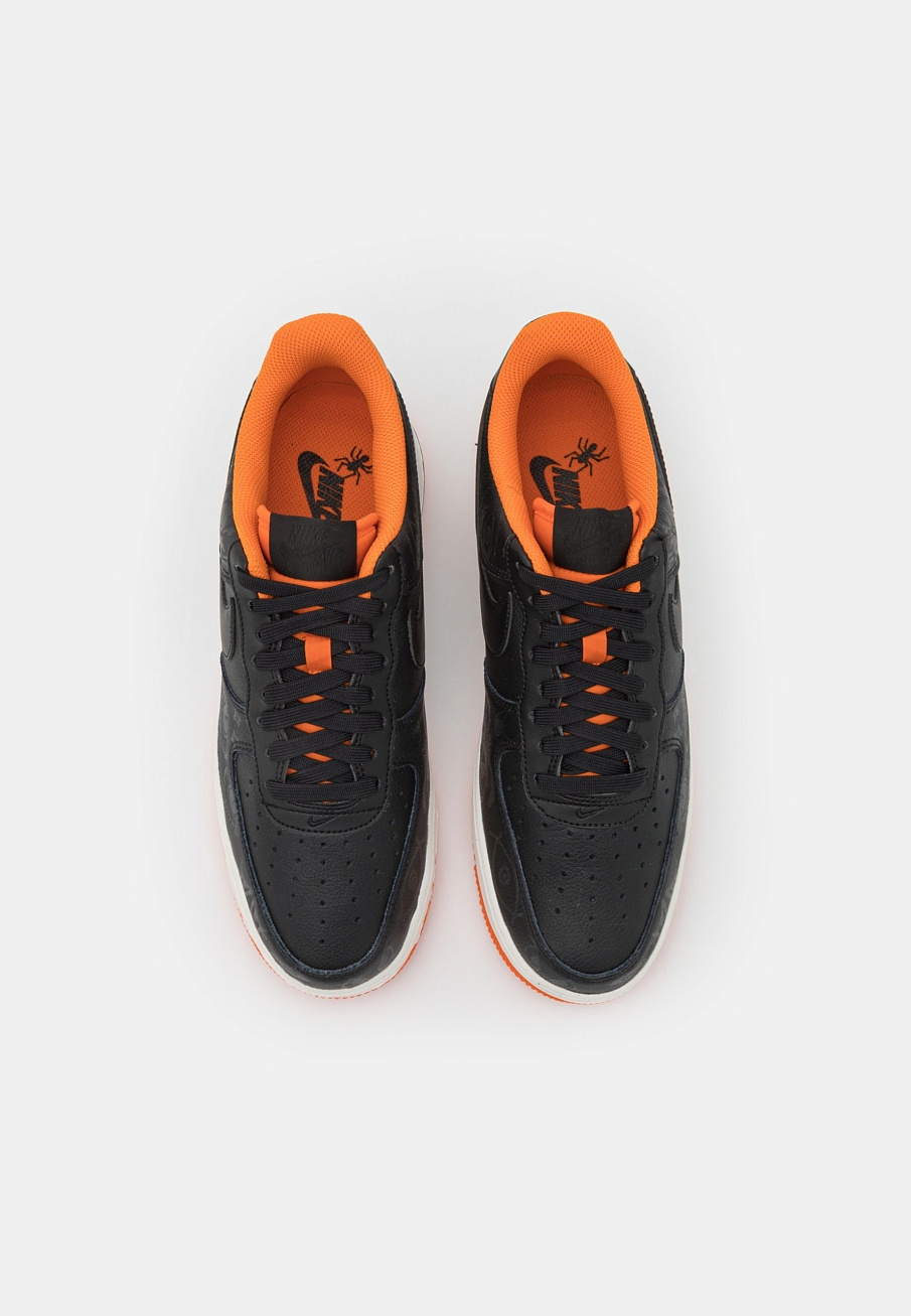 Фото № 4 с приближением к товару «‎Nike Air Force 1 ’07 Prm »