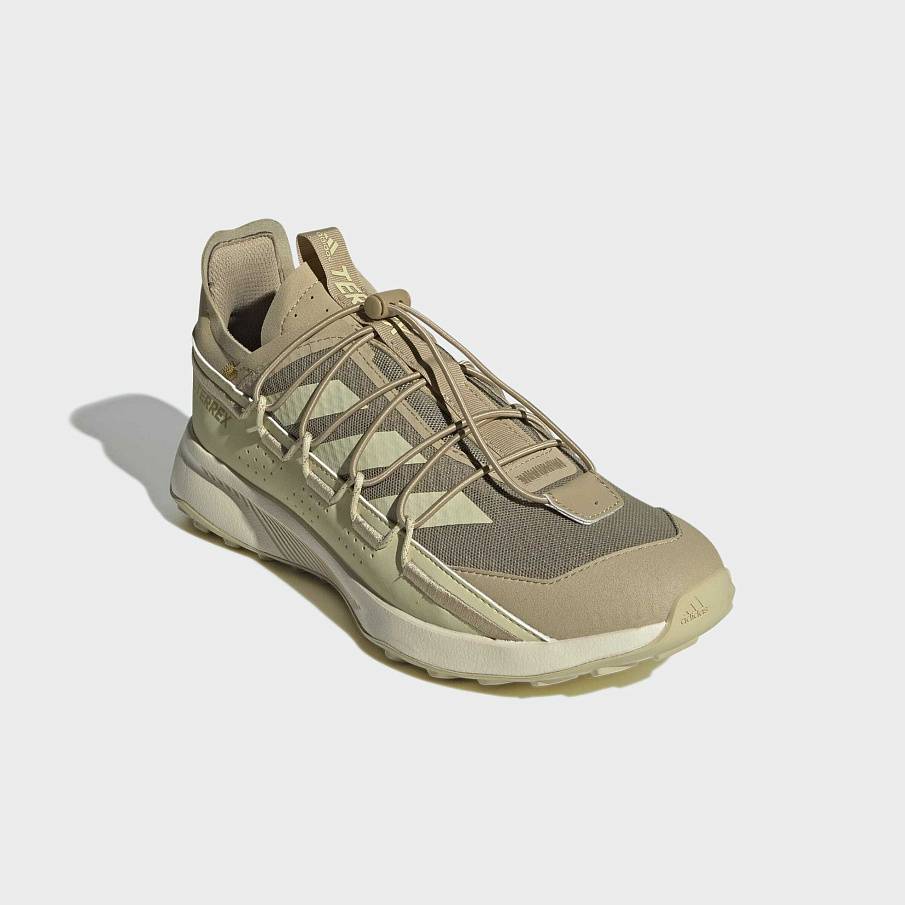 Фото № 3 с приближением к товару «‎Adidas Terrex Voyager»