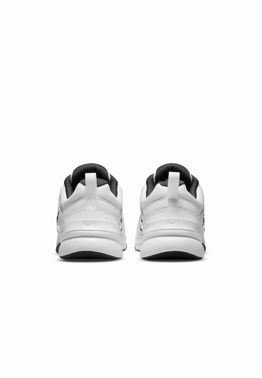 Фото № 4 с приближением к товару «‎Nike Defyallday»