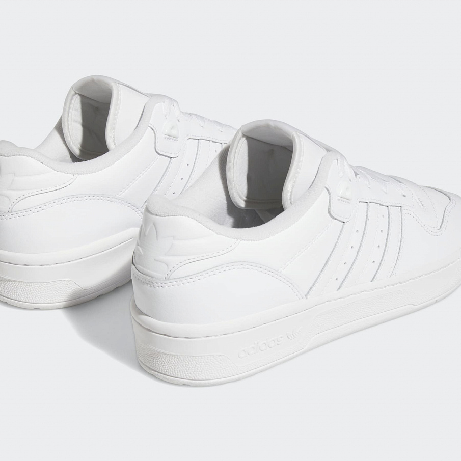 Фото № 4 с приближением к товару «‎Adidas Rivalry »