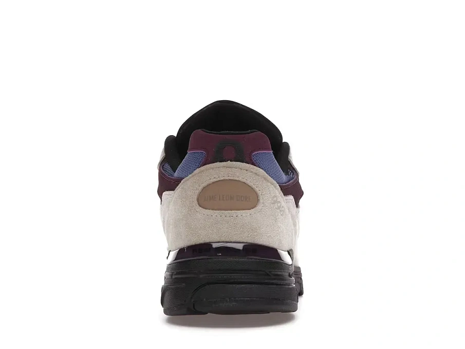 Фото № 4 с приближением к товару «‎New Balance 993»