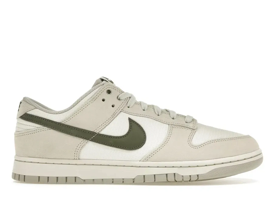 Фото № 1 с приближением к товару «‎Nike Dunk Low»
