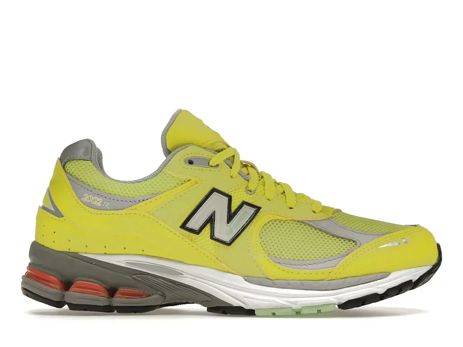 Фото № 1 с приближением к товару «‎New Balance 2002R»