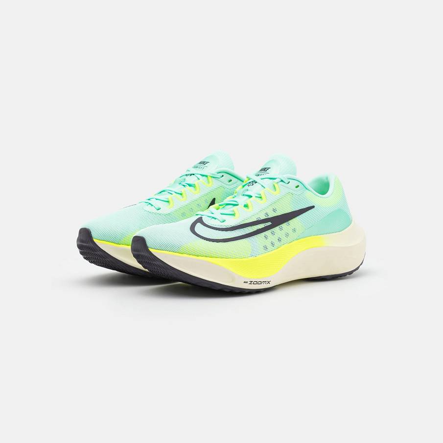 Фото № 2 с приближением к товару «‎Nike Zoom Fly 5»