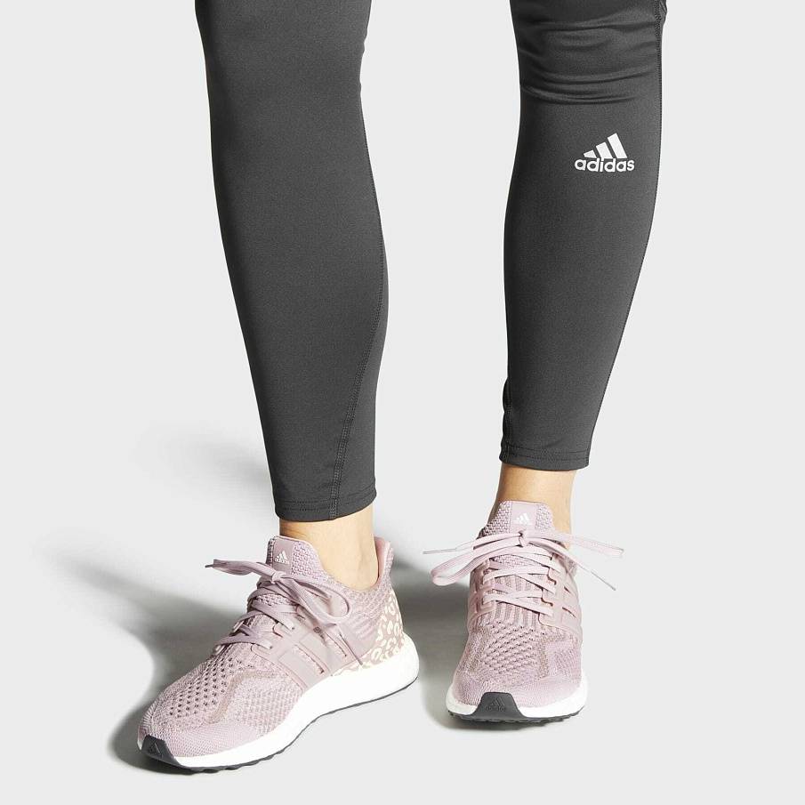 Фото № 2 с приближением к товару «‎Adidas Ultraboost »