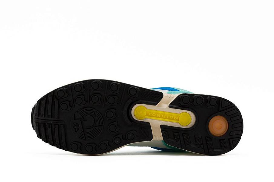 Фото № 5 с приближением к товару «‎Adidas ZX 8000»