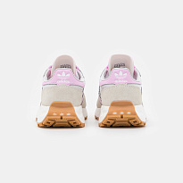 Фото № 4 с приближением к товару «‎Adidas Retropy E5 »