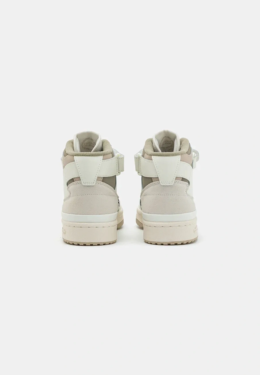 Фото № 3 с приближением к товару «‎Кроссовки Adidas spad115n041-a11-n»