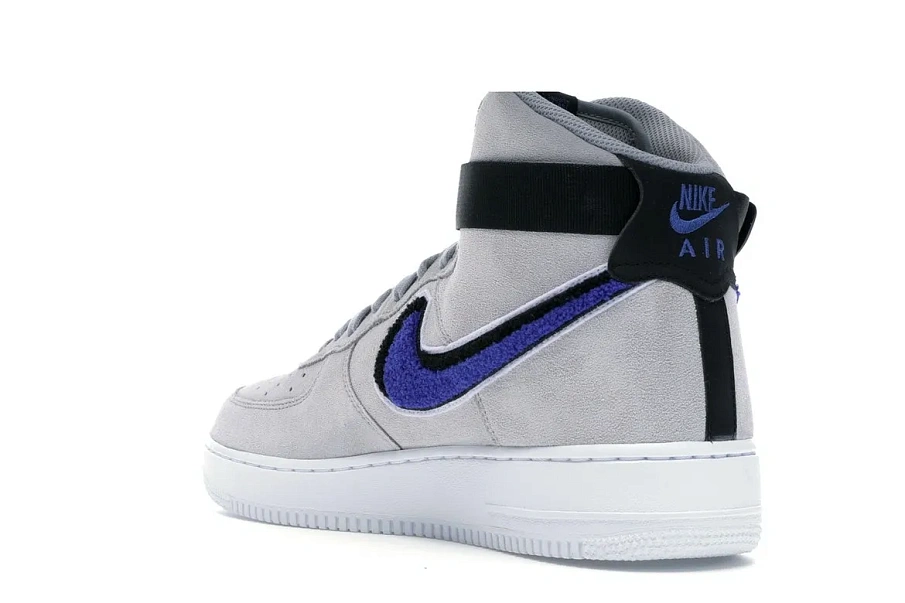 Фото № 6 с приближением к товару «‎Nike Air Force 1 High Chenille Swoosh Wolf Grey»