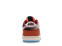 Фото № 4 с приближением к товару «‎Nike Dunk Low»